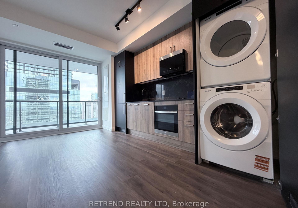 280-dundas-street-w-toronto-ontario-c12664382
