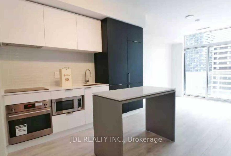 33-helendale-avenue-toronto-ontario-c12664414