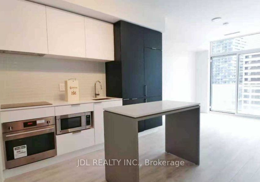 33-helendale-avenue-toronto-ontario-c12664414