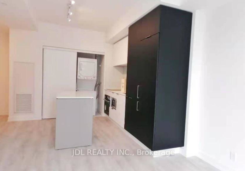 33-helendale-avenue-toronto-ontario-c12664414