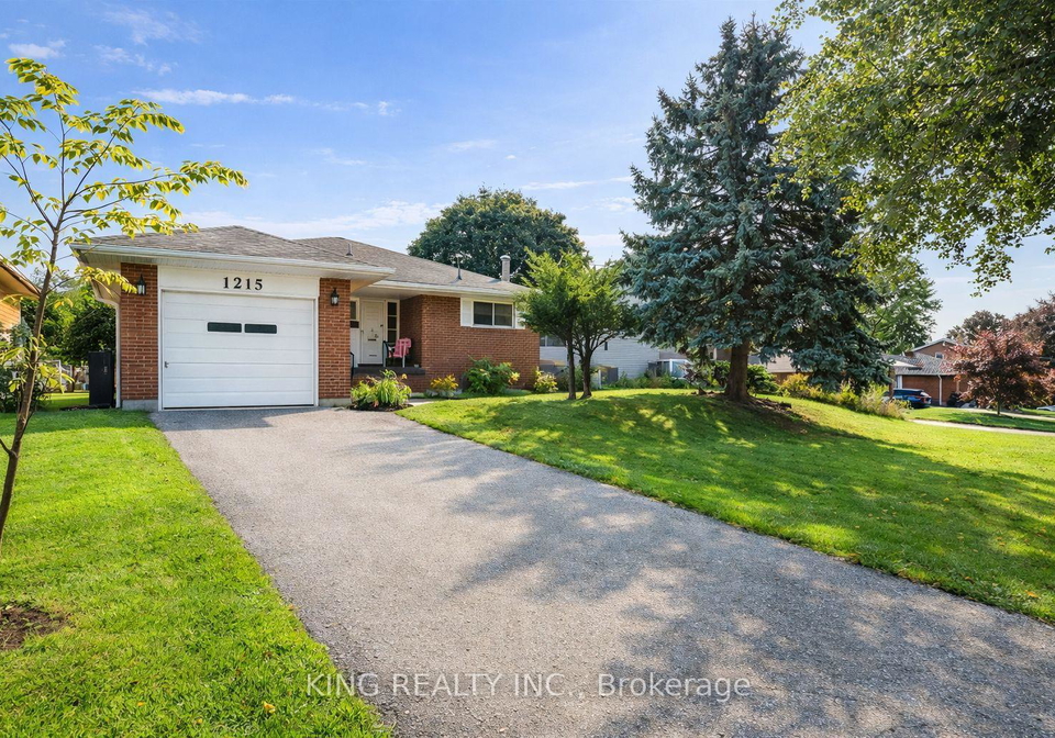 215-sloane-avenue-north-york-ontario-c12664708