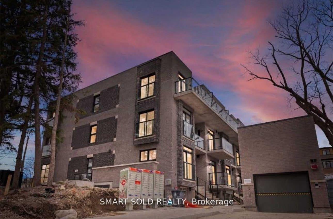 51-winlock-park-north-york-ontario-c12664772
