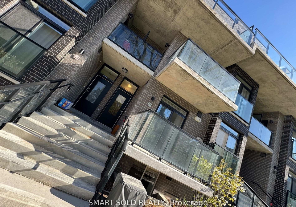 51-winlock-park-north-york-ontario-c12664772