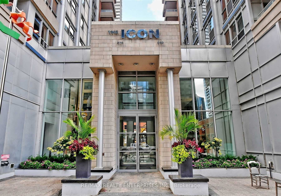 250-wellington-street-w-toronto-ontario-c12664912