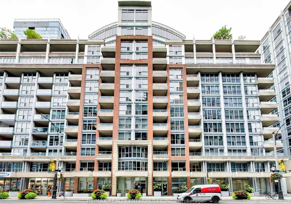 250-wellington-street-w-toronto-ontario-c12664912
