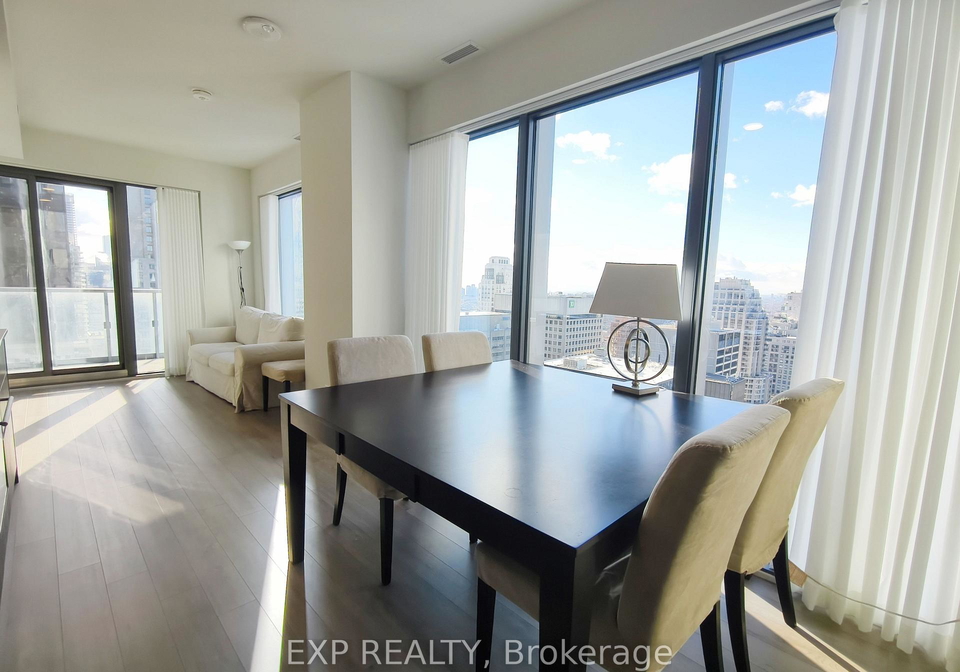 8-cumberland-street-toronto-ontario-c12664922