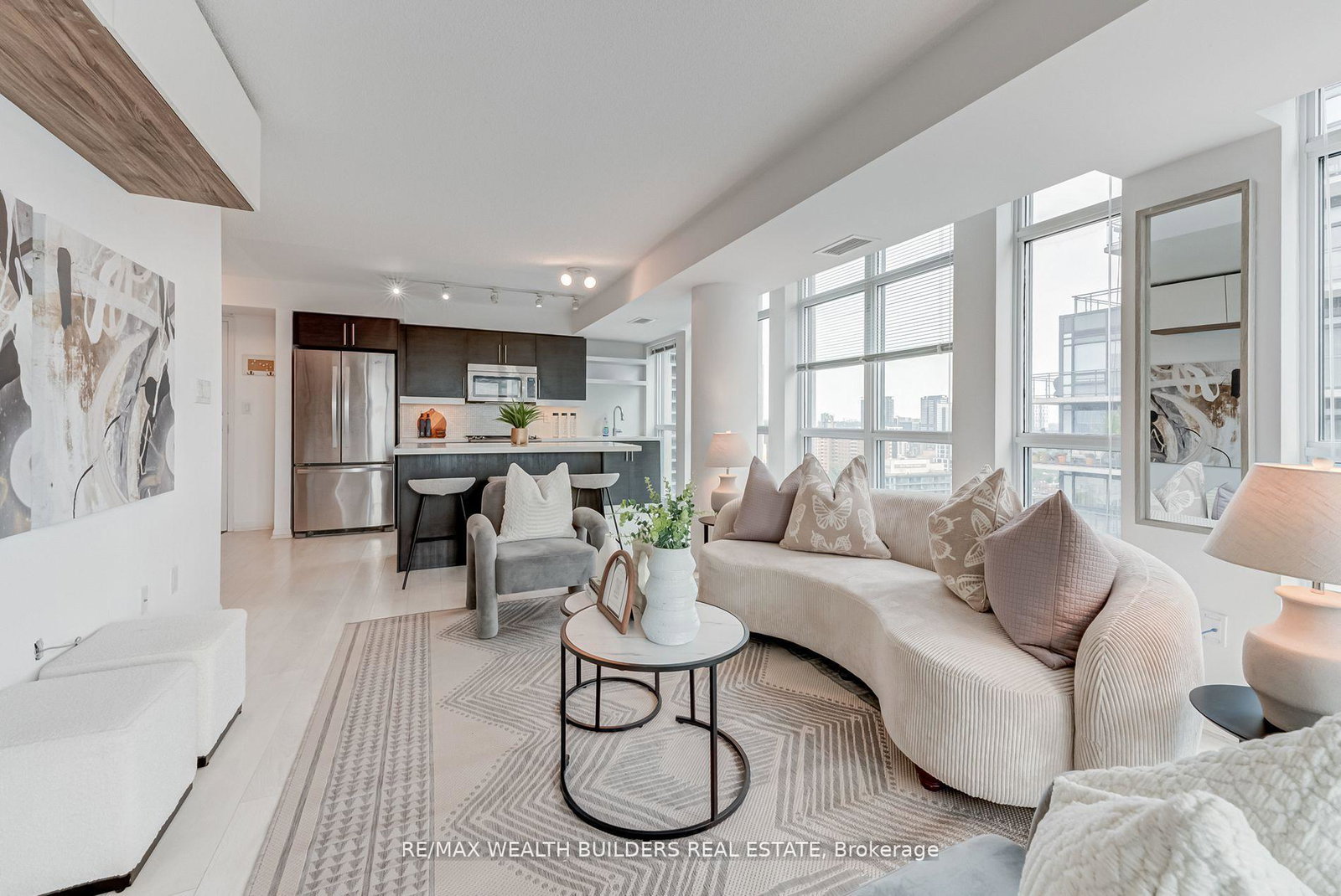400-adelaide-street-e-toronto-ontario-c12665030