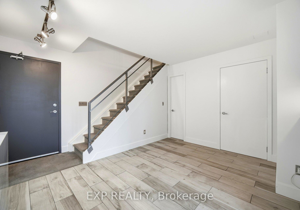 637-lake-shore-boulevard-w-toronto-ontario-c12665156