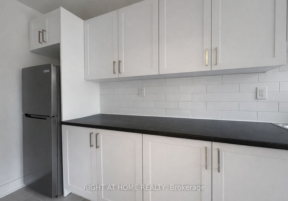 391-sherbourne-street-toronto-ontario-c12665234