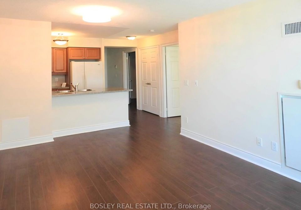 15-greenview-avenue-toronto-ontario-c12665424