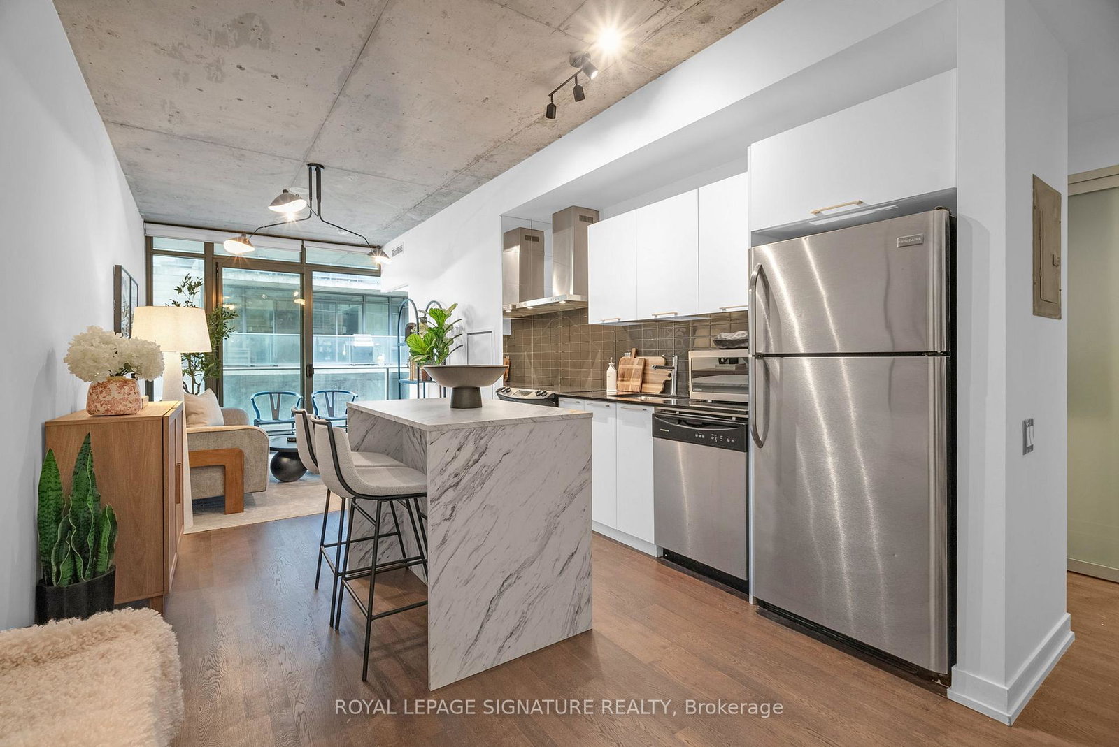 650-king-street-w-toronto-ontario-c12665634