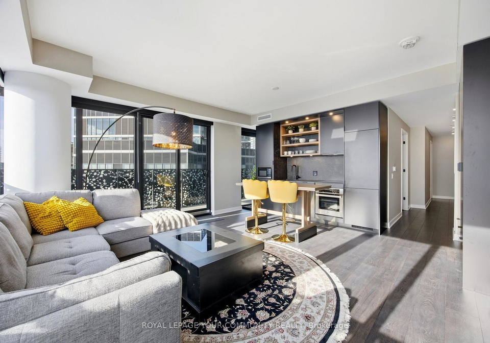 55-charles-street-toronto-ontario-c12665730