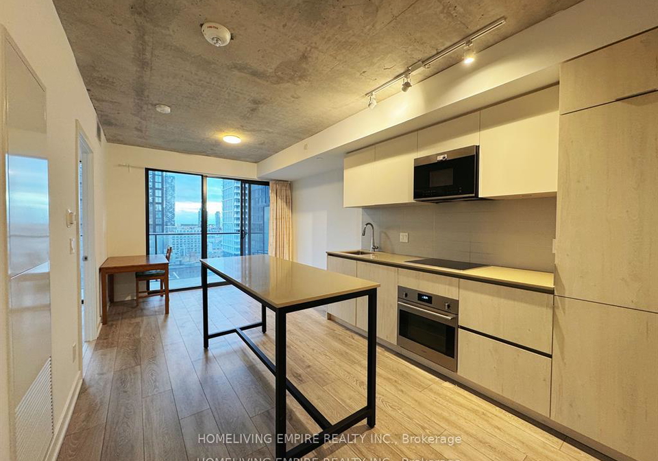 47-mutual-street-toronto-ontario-c12665942