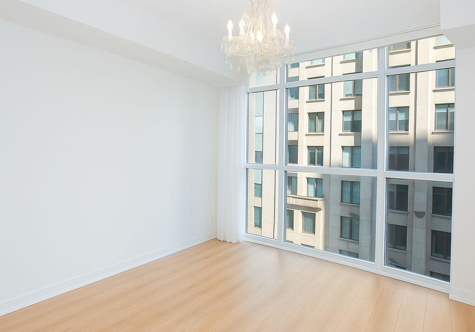 21-carlton-street-toronto-ontario-c12665976