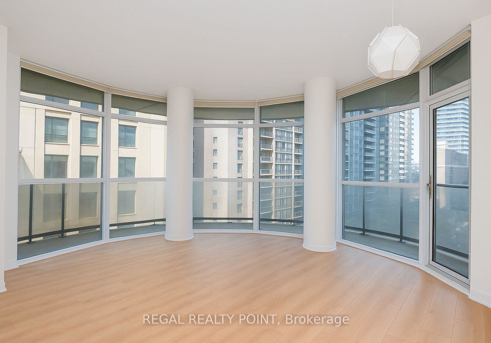 21-carlton-street-toronto-ontario-c12665976