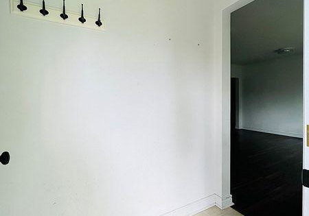 72-caines-avenue-toronto-ontario-c12668850