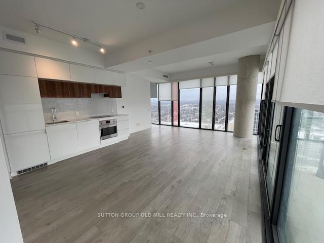 185-roehampton-avenue-toronto-ontario-c12668858