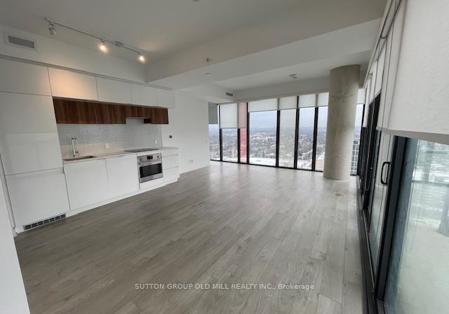 185-roehampton-avenue-toronto-ontario-c12668858