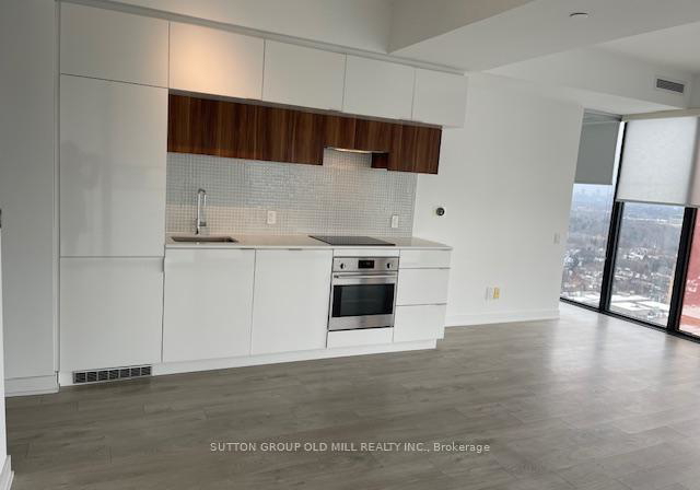 185-roehampton-avenue-toronto-ontario-c12668858