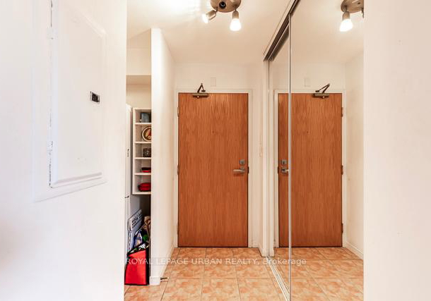 39-jarvis-street-toronto-ontario-c12668878