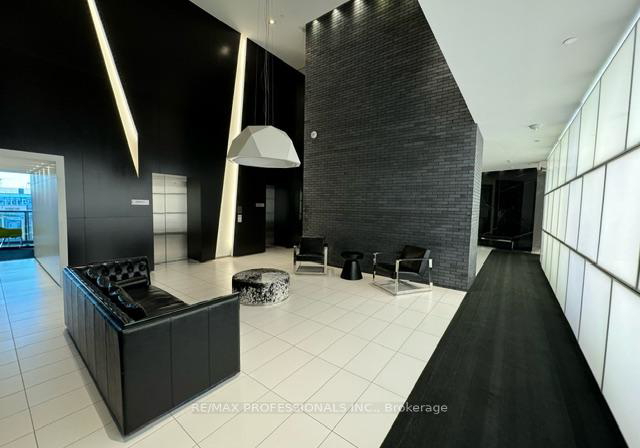 125-peter-street-toronto-ontario-c12668968