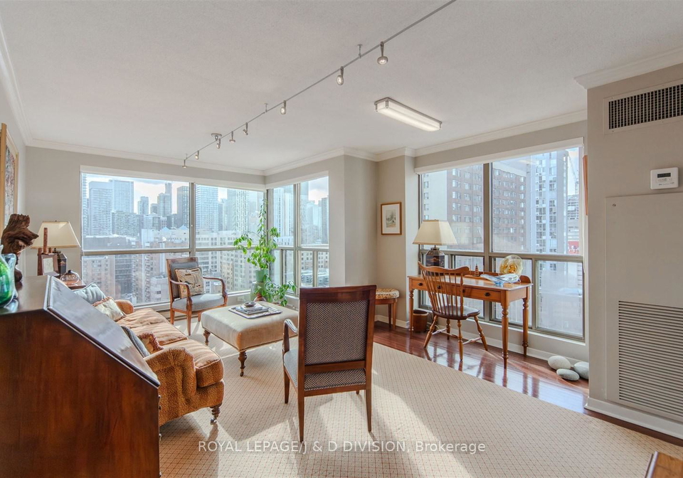 298-jarvis-street-toronto-ontario-c12669160