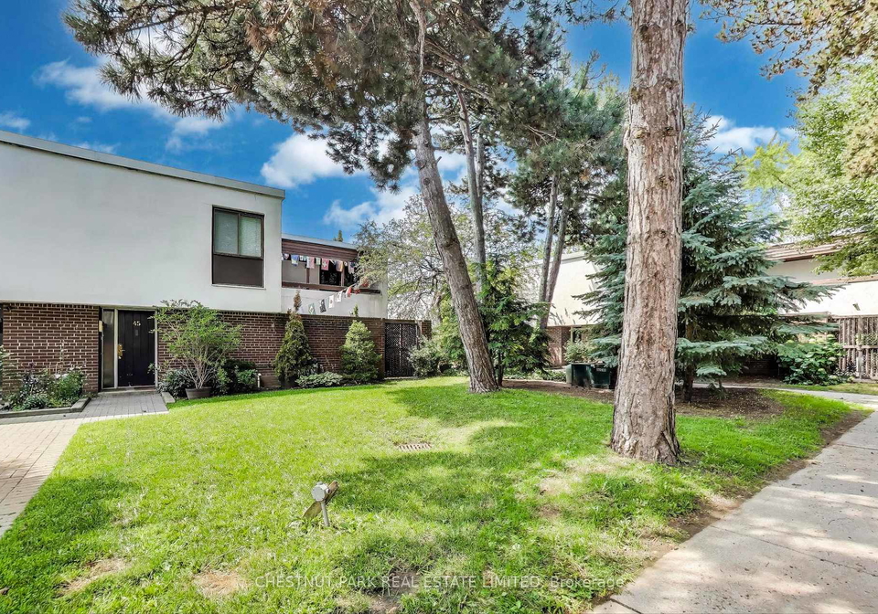 396-woodsworth-road-north-york-ontario-c12669186