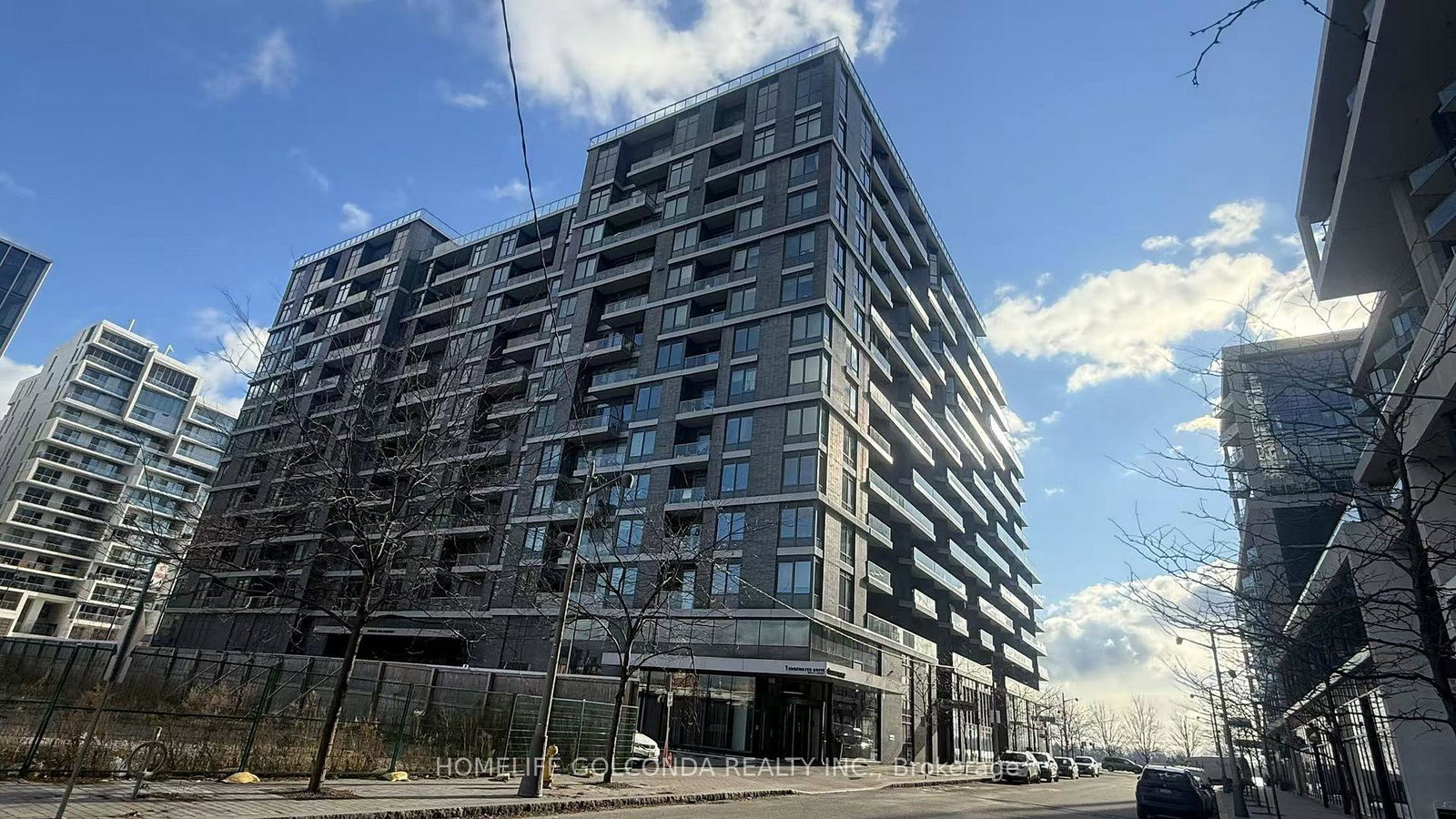 1-edgewater-drive-toronto-ontario-c12669366