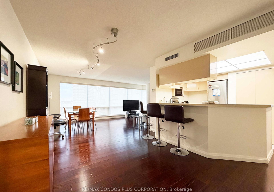 1001-bay-street-toronto-ontario-c12669980