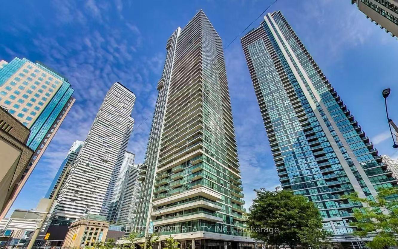 33-bay-street-toronto-ontario-c12669982