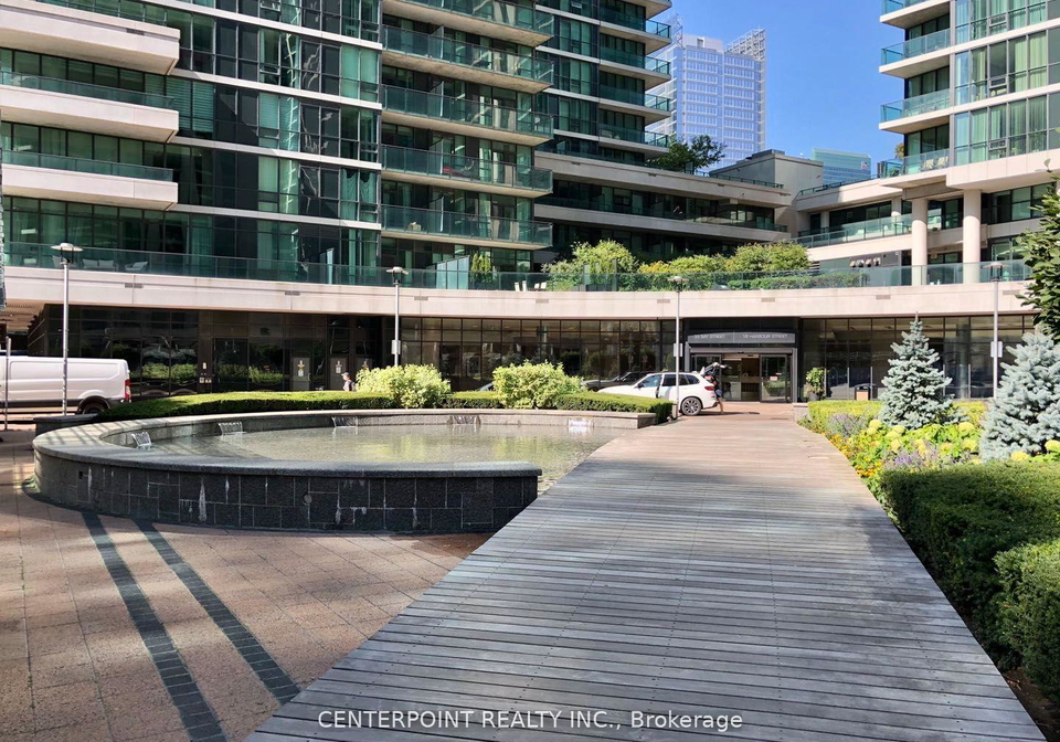 33-bay-street-toronto-ontario-c12669982