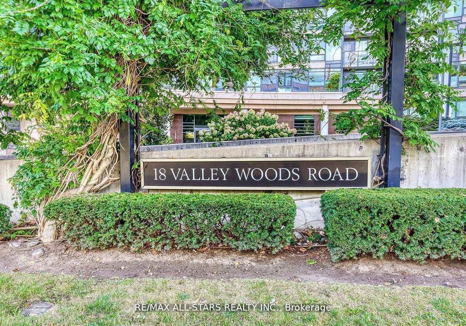 18-valley-woods-road-s-north-york-ontario-c12669992