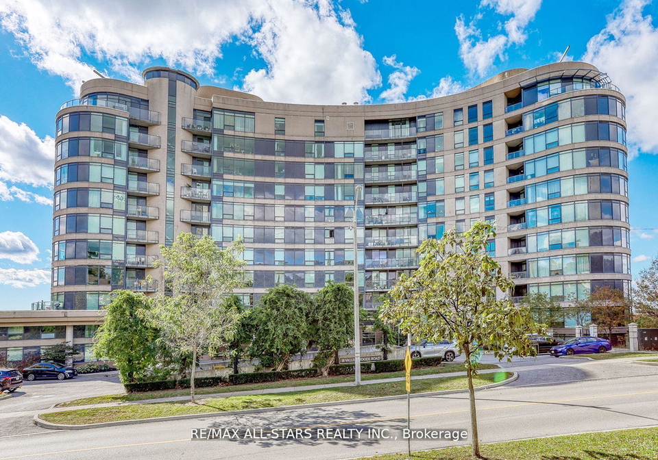 18-valley-woods-road-s-north-york-ontario-c12669992