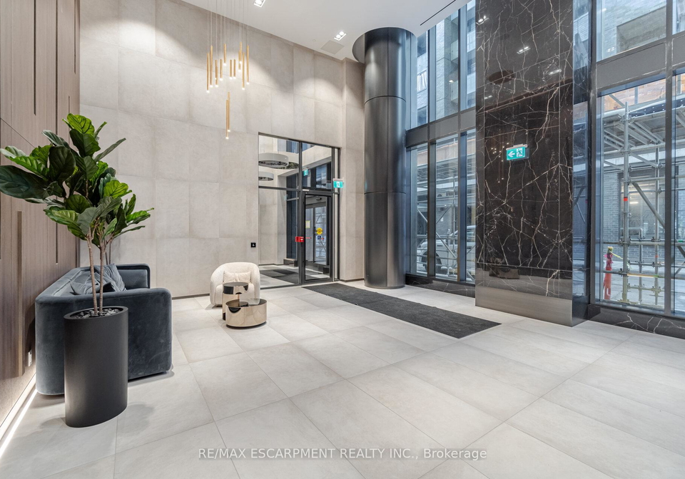 55-mercer-street-toronto-ontario-c12670172