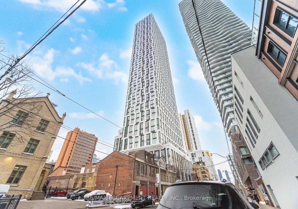 252-church-street-toronto-ontario-c12670278