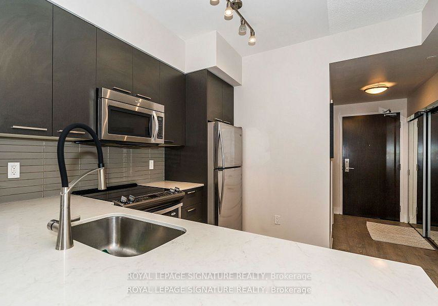 88-sheppard-avenue-e-north-york-ontario-c12670548