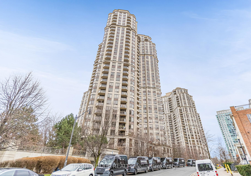 80-harrison-garden-boulevard-north-york-ontario-c12670584