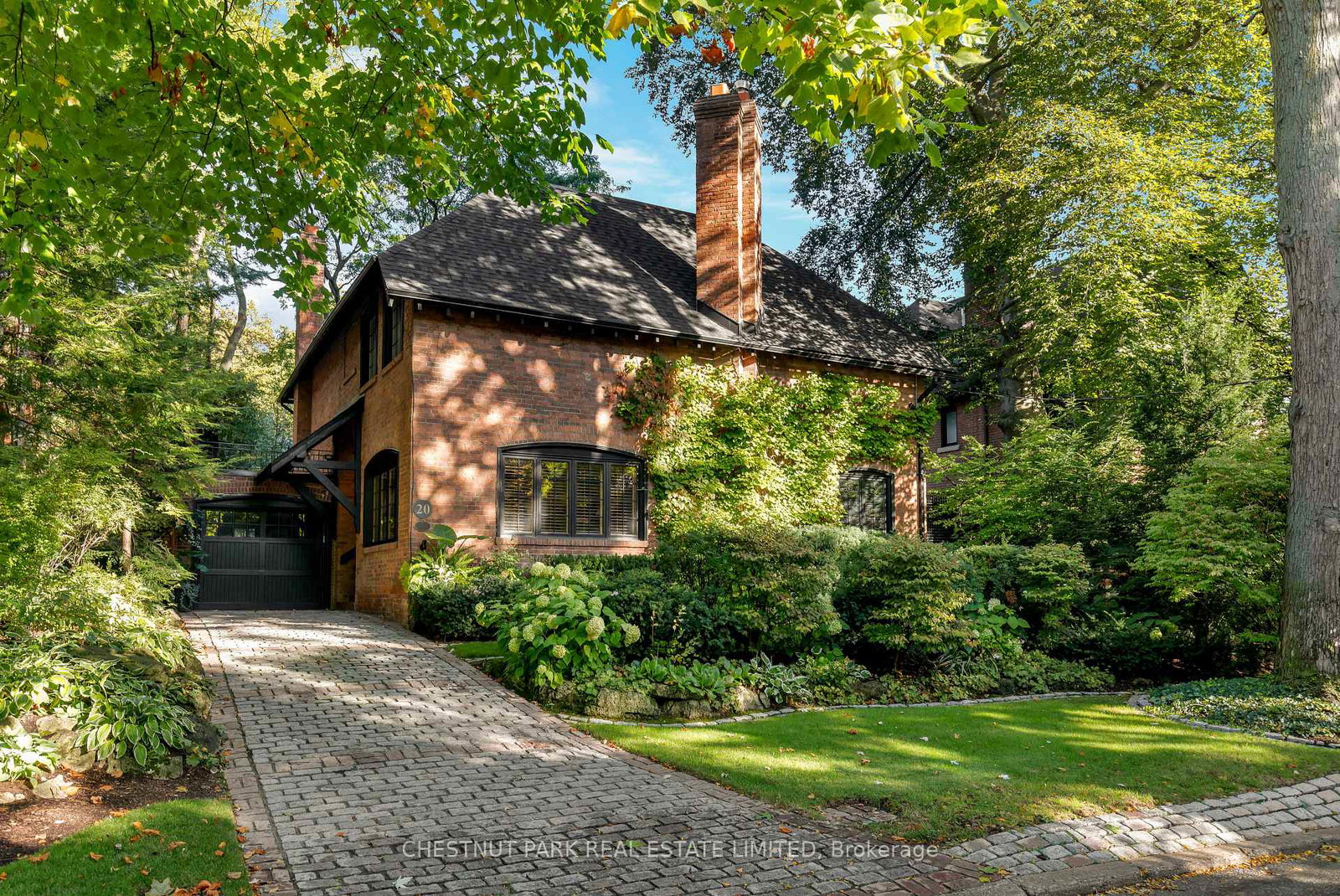 20-mckenzie-avenue-toronto-ontario-c12670634
