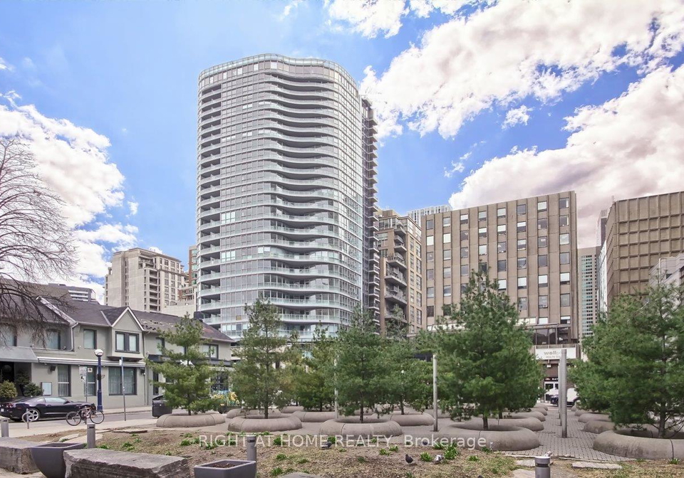 88-cumberland-street-toronto-ontario-c12670686
