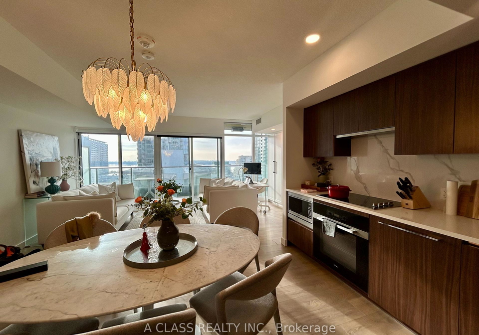 3-concord-cityplace-way-toronto-ontario-c12670746