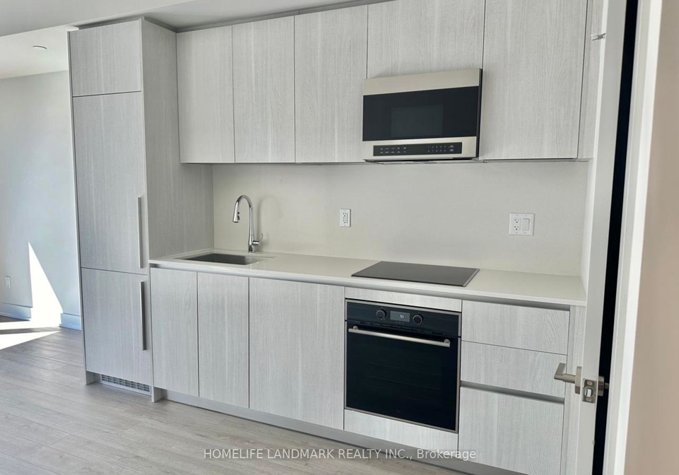 8-cumberland-street-toronto-ontario-c12670830