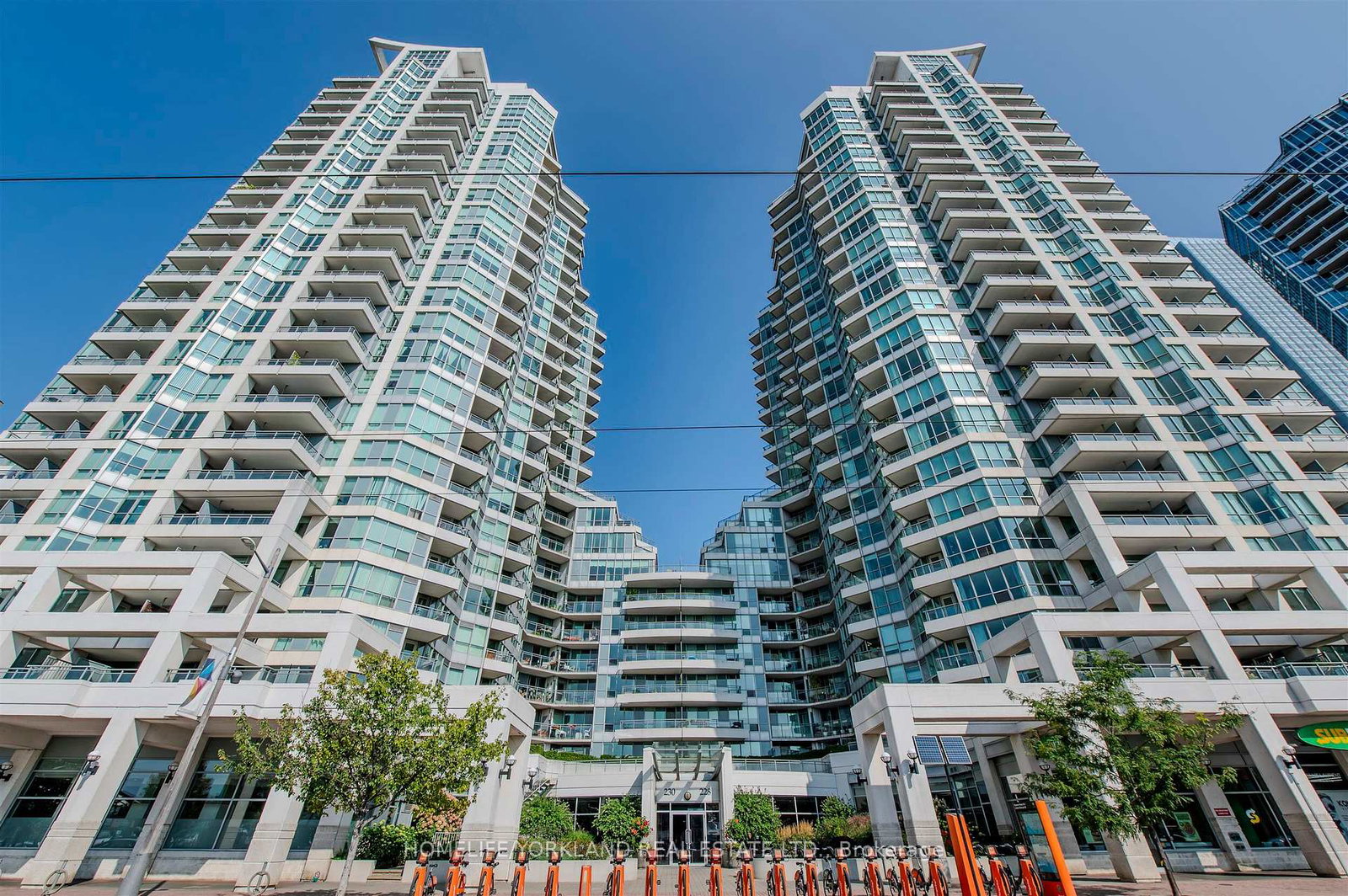 230-queens-quay-w-toronto-ontario-c12671454