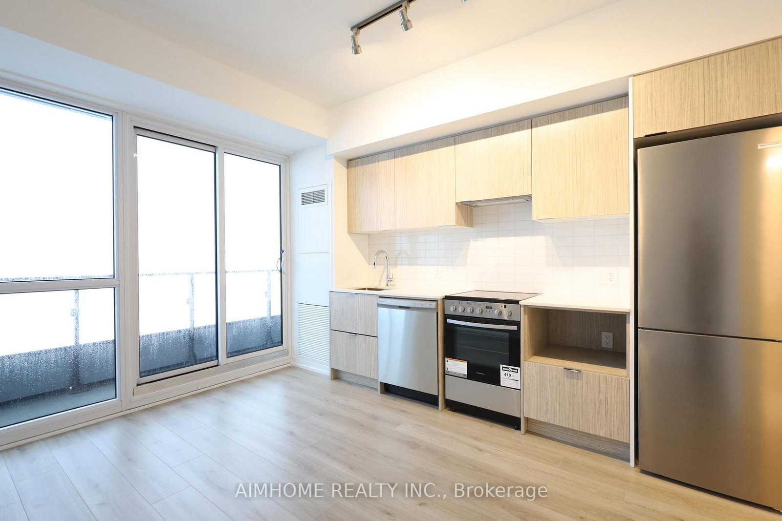 395-bloor-st-east-toronto-ontario-c12671646