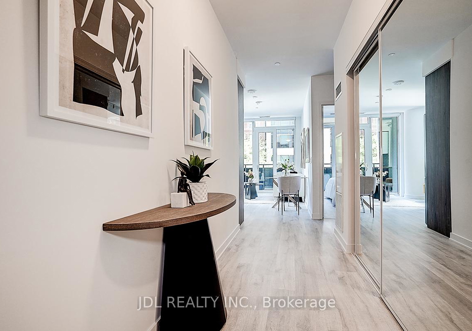 60-princess-street-toronto-ontario-c12671652