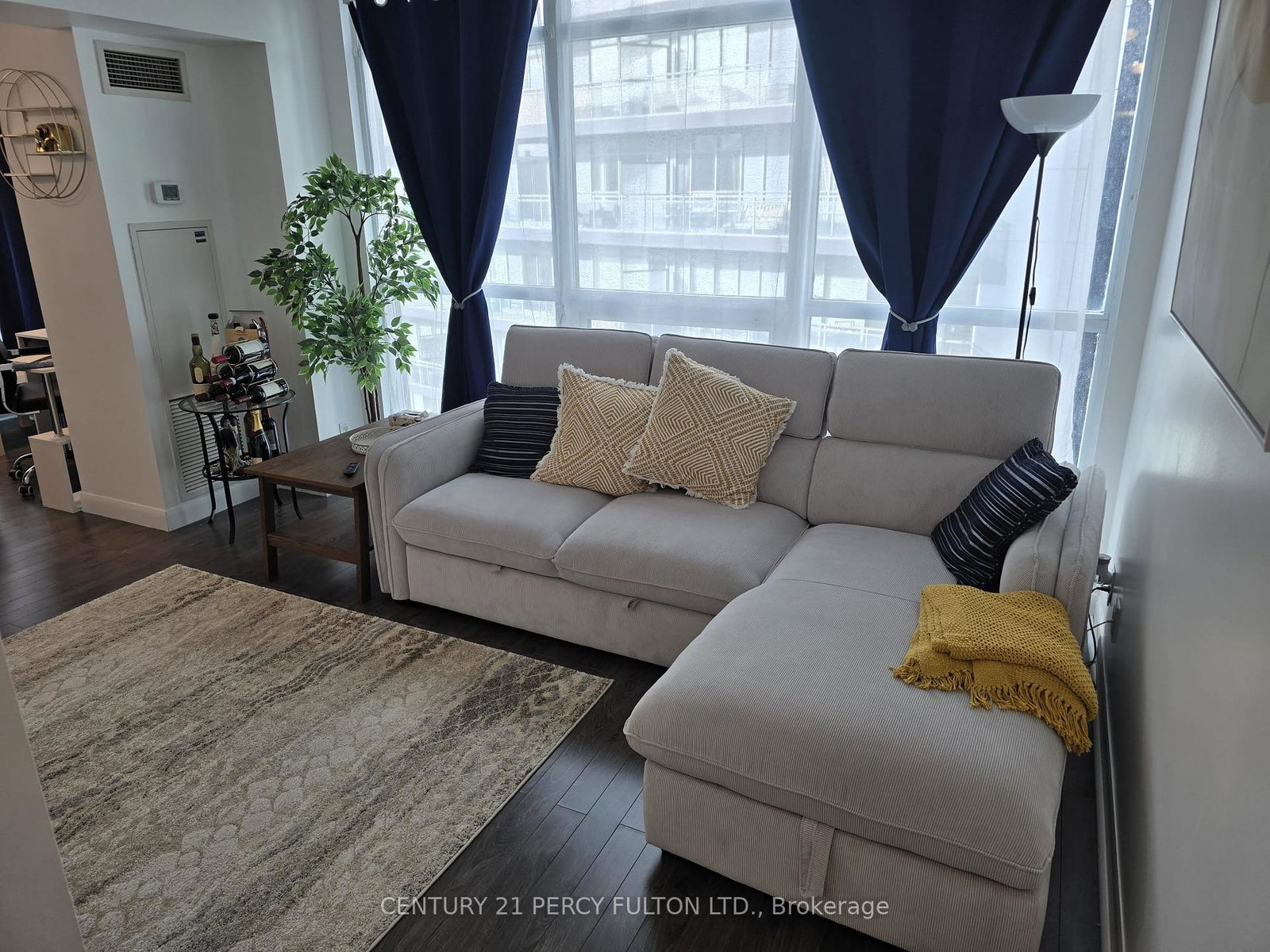 600-fleet-street-toronto-ontario-c12671728