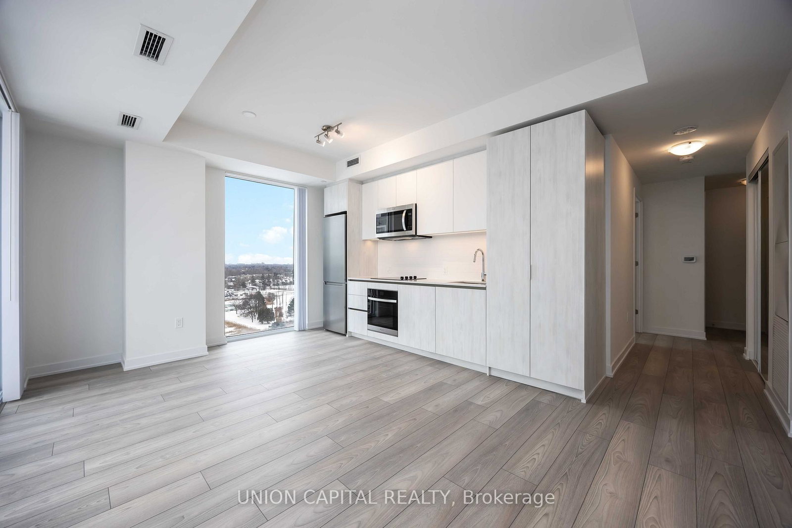 5858-yonge-street-toronto-ontario-c12671822