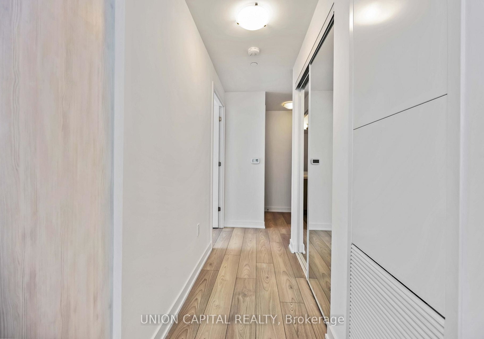 5858-yonge-street-toronto-ontario-c12671822