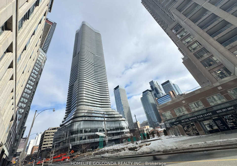 11-wellesley-street-w-toronto-ontario-c12672168