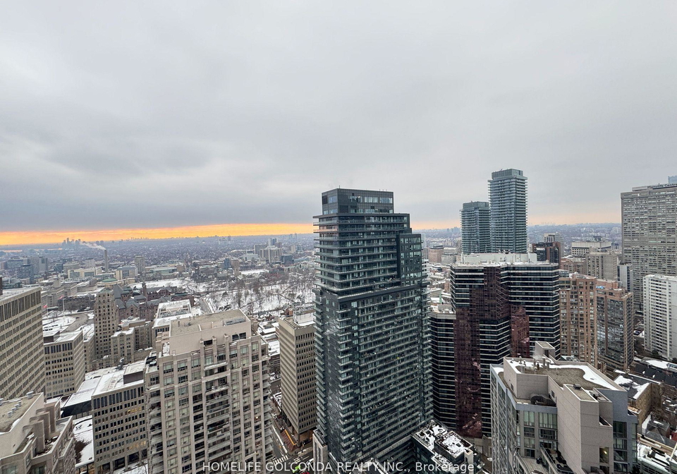 11-wellesley-street-w-toronto-ontario-c12672168