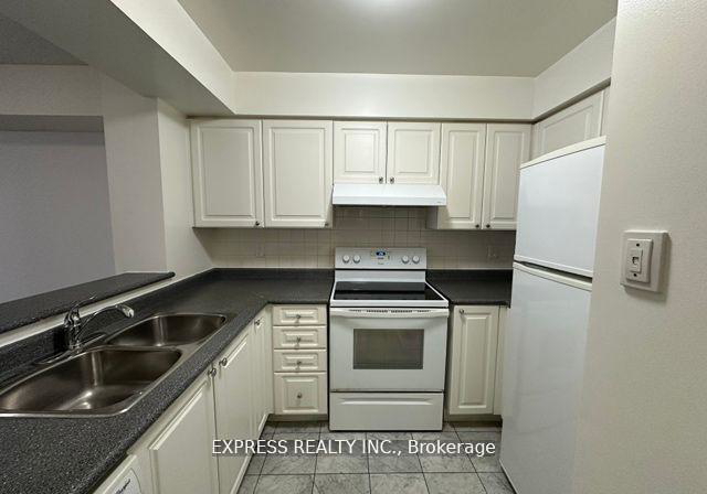 18-hillcrest-avenue-north-york-ontario-c12672574